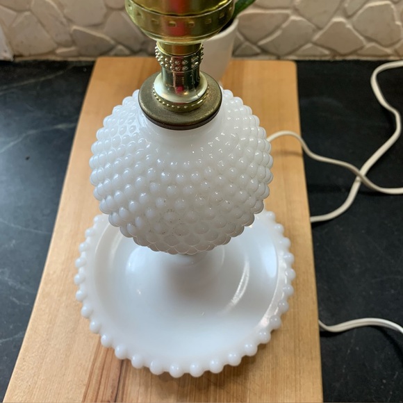 VINTAGE | Milk Glass Hobnail Boudoir Lamp - Picture 2 of 8